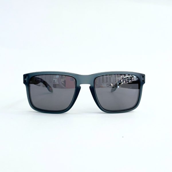 Oakley OOO9102 Z4